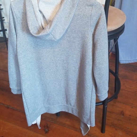 SALE!🇺🇸❤Juicy Couture❤hooded Sweatshirt - Picture 5 of 7